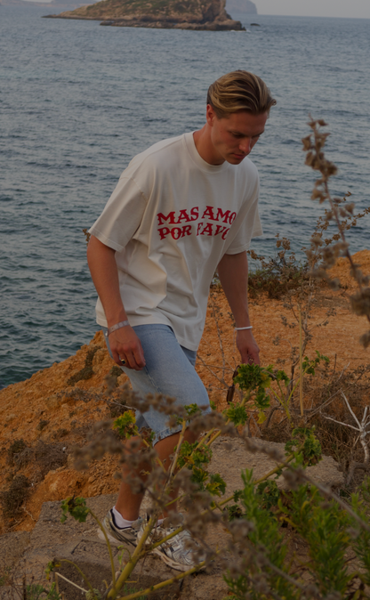 VINTAGE WHITE MAS AMOR TEE